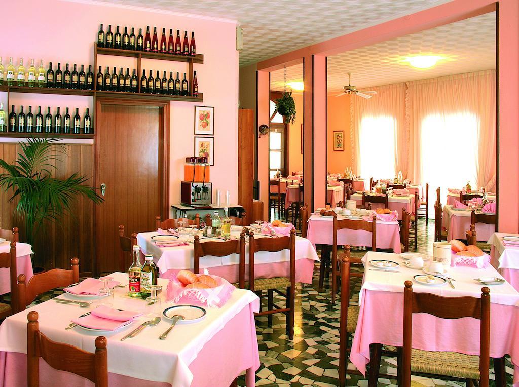 Hotel Edera Lido di Jesolo Dış mekan fotoğraf
